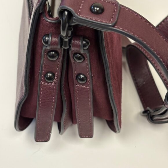 Ladiva Purple Leather & Suede Crossbody Bag - Picture 7 of 8